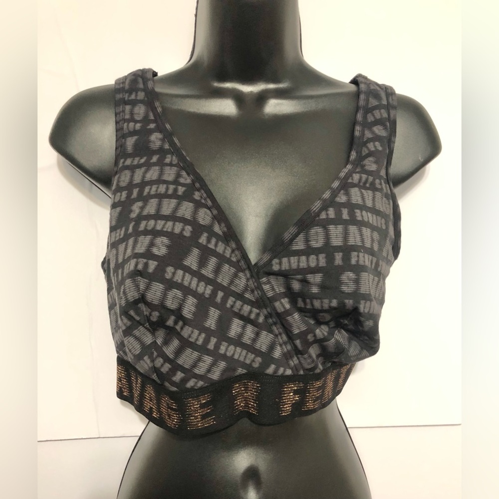 Savage x Fenty gray black monogram sports bra size 3x brand new